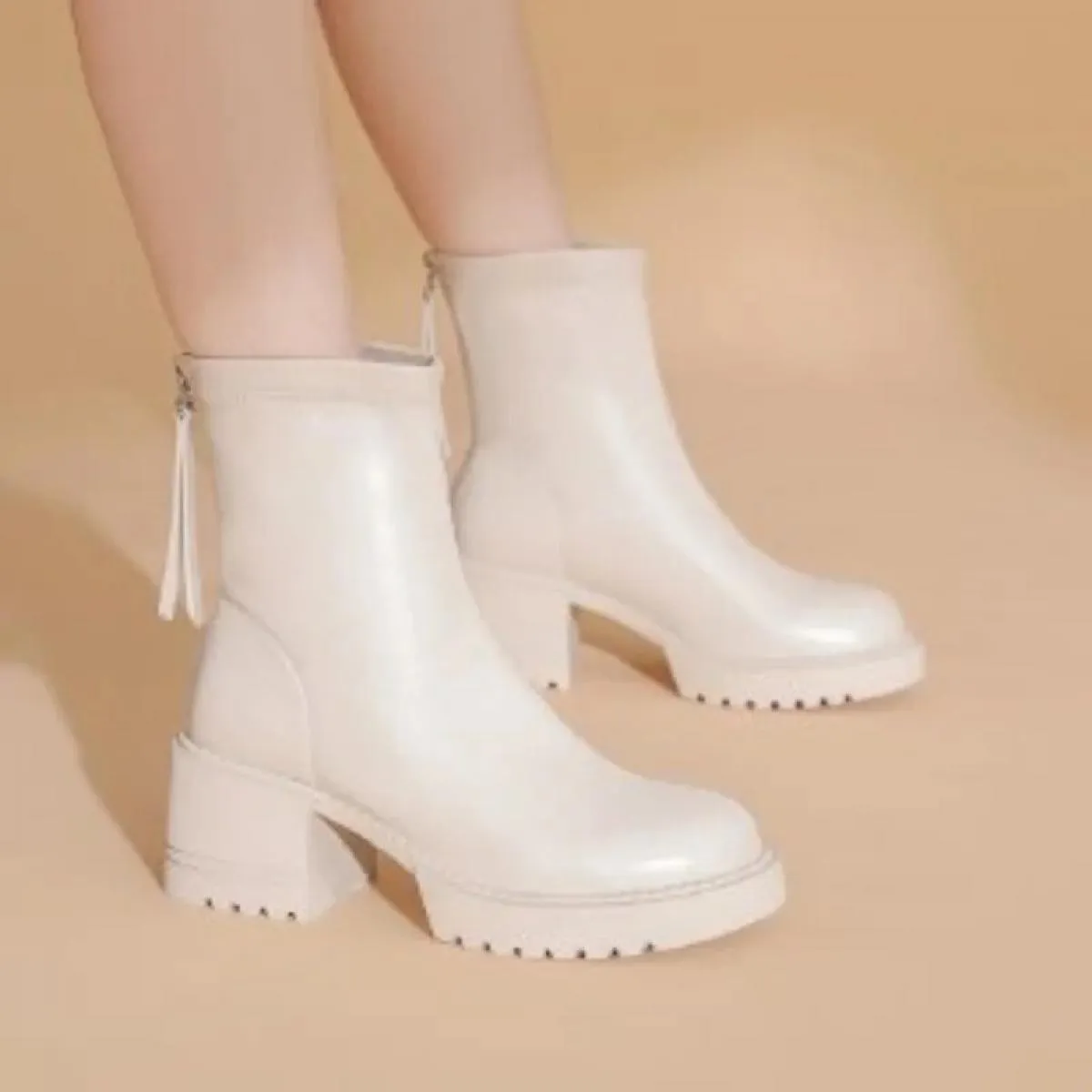2022 nuovi stivali Chelsea autunno inverno piattaforma da donna stivaletti neri Beige per donna scarpe con zeppa concisa frange