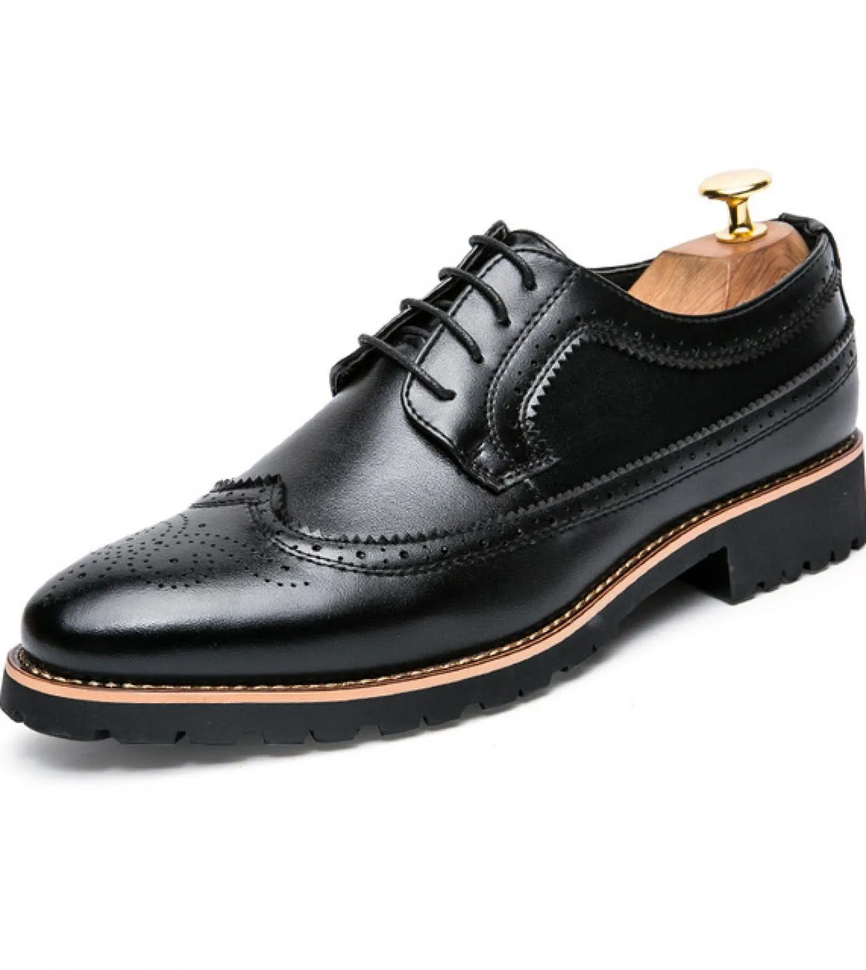 2022 Scarpe eleganti da uomo Scarpe derby alla moda in pelle Scarpe da sposa classiche casual da lavoro Stringate Stile britanni