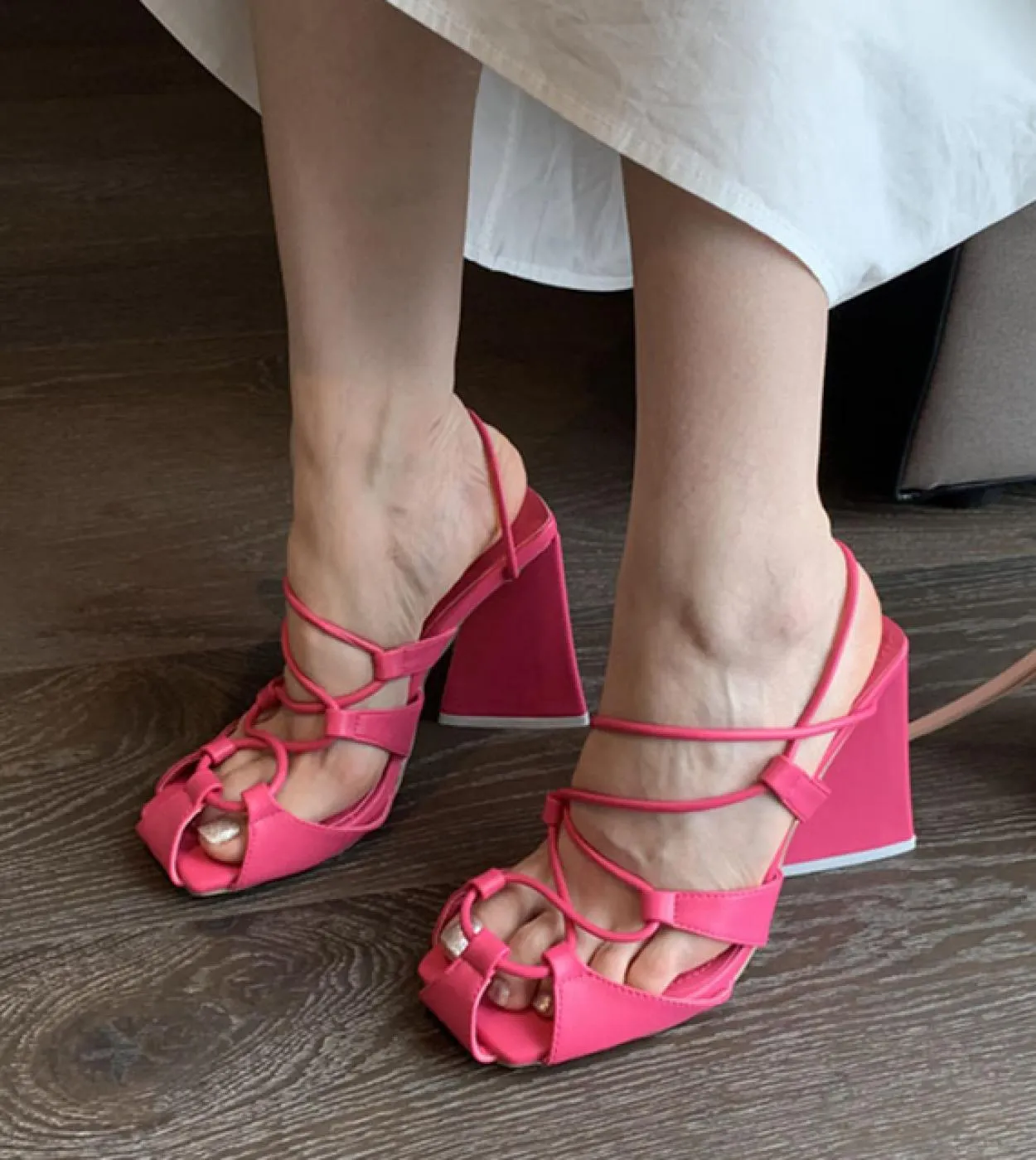 2023 Nuove Donne di Estate 108 cm Tacchi Alti Rosa Sandali Rossi Slingback In Pelle Gladiatori Sandali Lady Prom Discoteca Scar