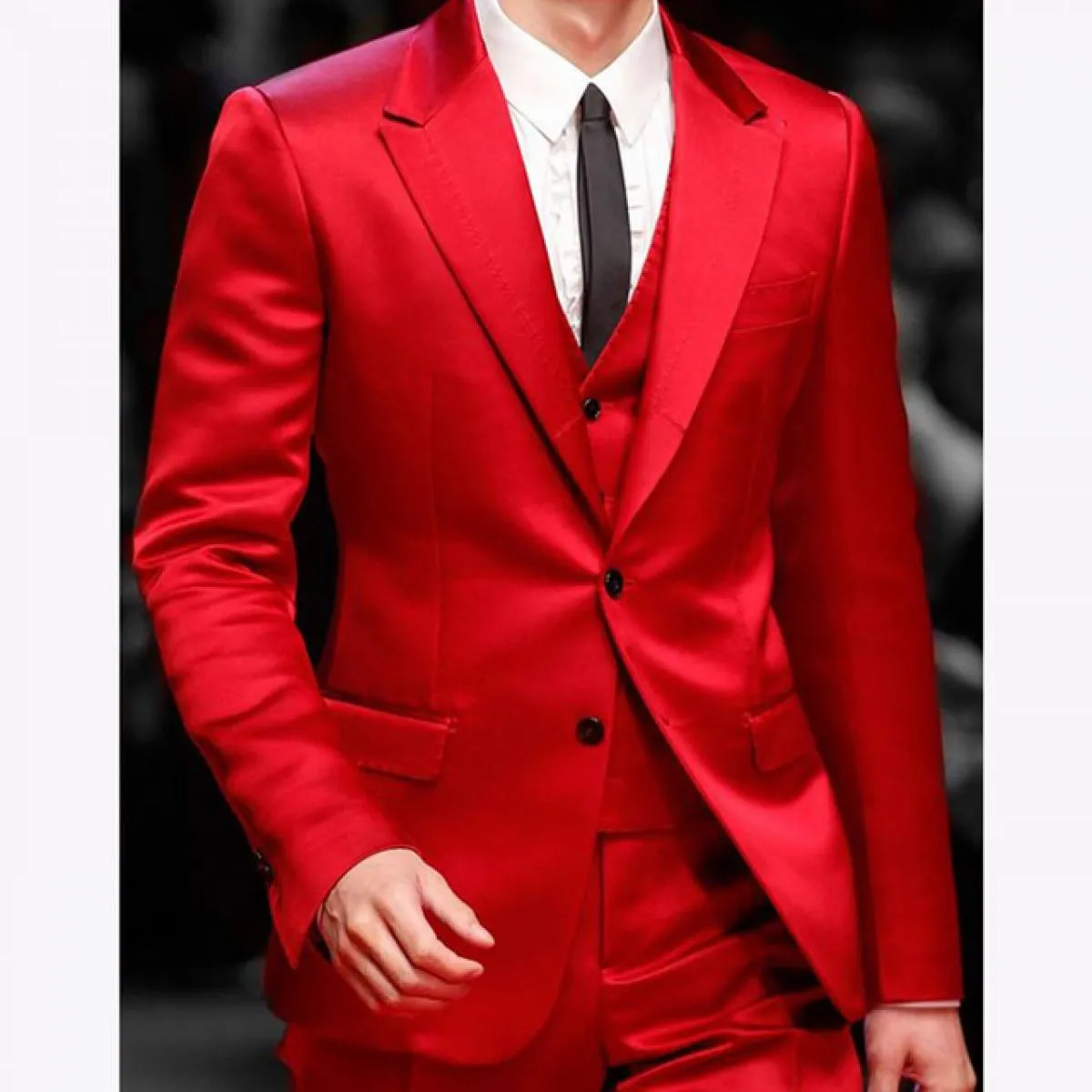 2023 Slim Fit Abiti da uomo rossi per il cantante di ballo Stage 3 pezzi Abito da sposo in raso da sposa smoking moda maschile g