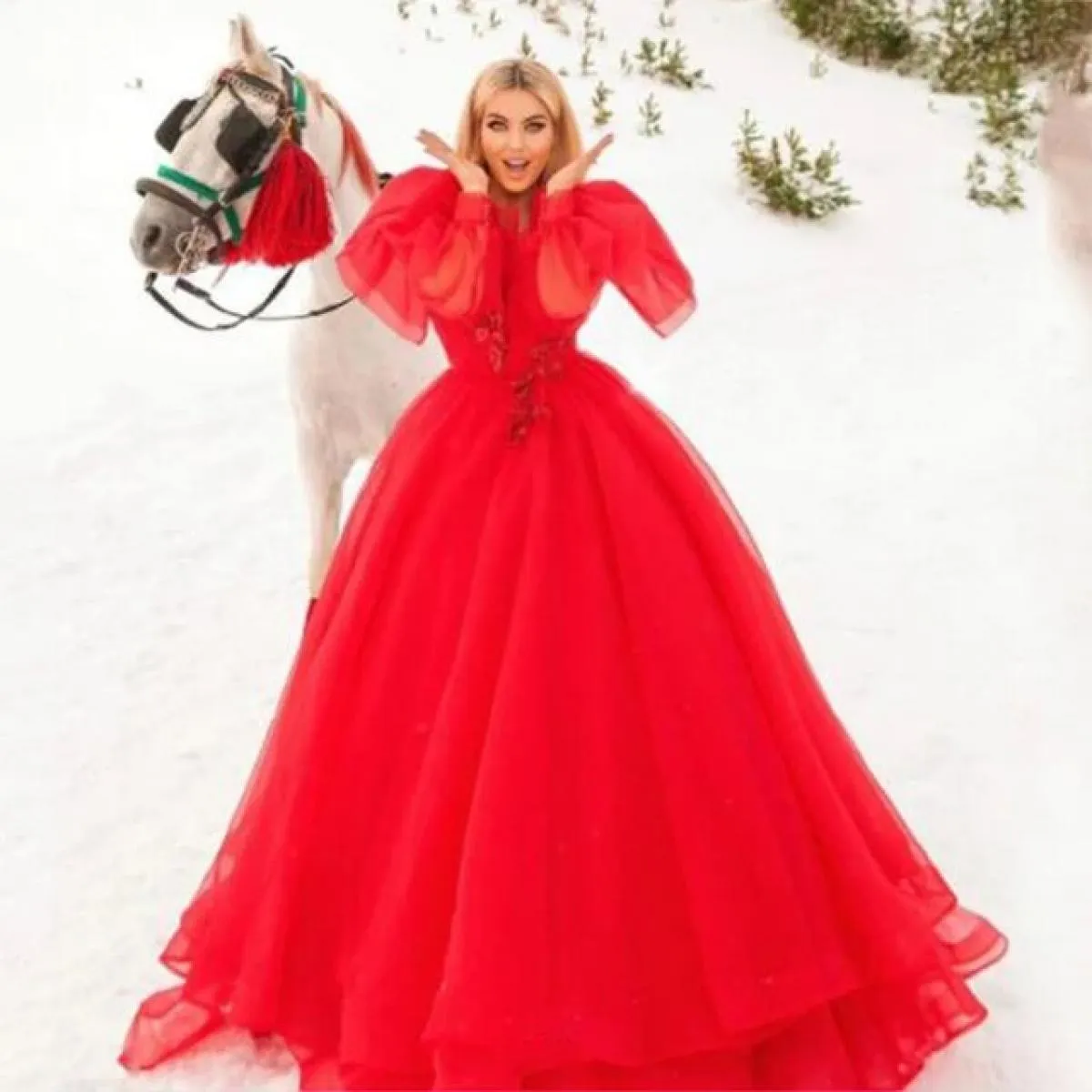 Abiti da ballo rossi con maniche a sbuffo Abito da festa Elegante innamorato Abito da cocktail lungo con applicazioni in tulle A