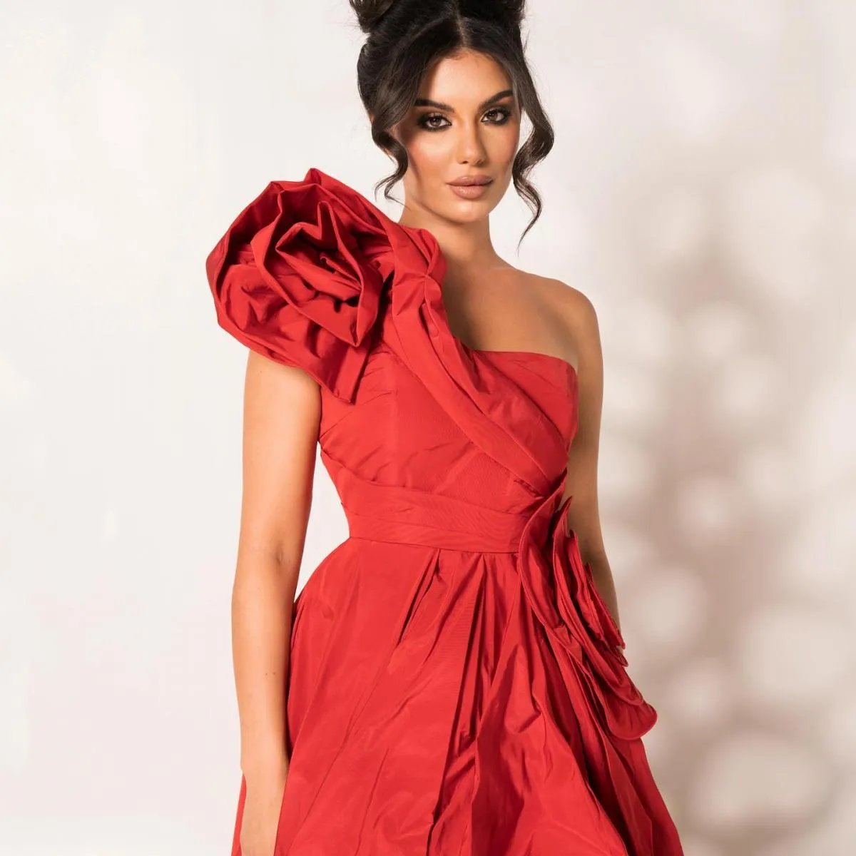 Abiti da sera eleganti rossi con una spalla Abiti da cerimonia con fiori 3d increspati Abiti da festa Elegantes Para Mujer 2023