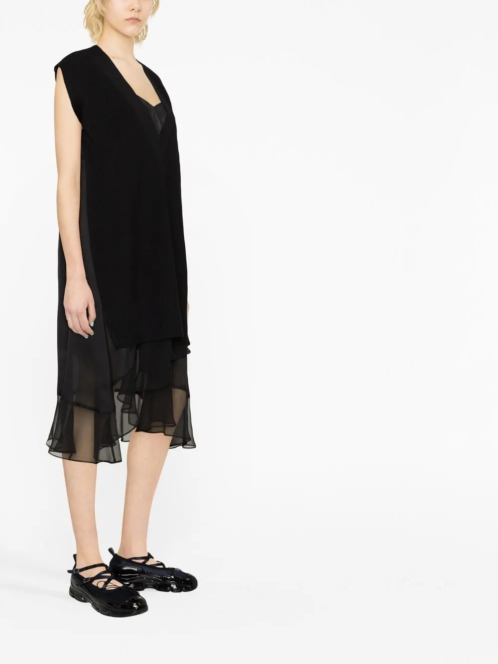 abito smanicato in maglia e chiffon