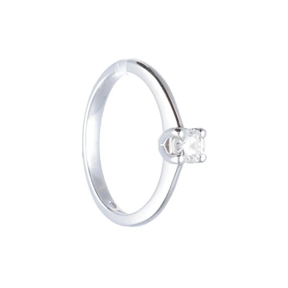 Anello solitario in oro bianco e diamanti ct 0,25