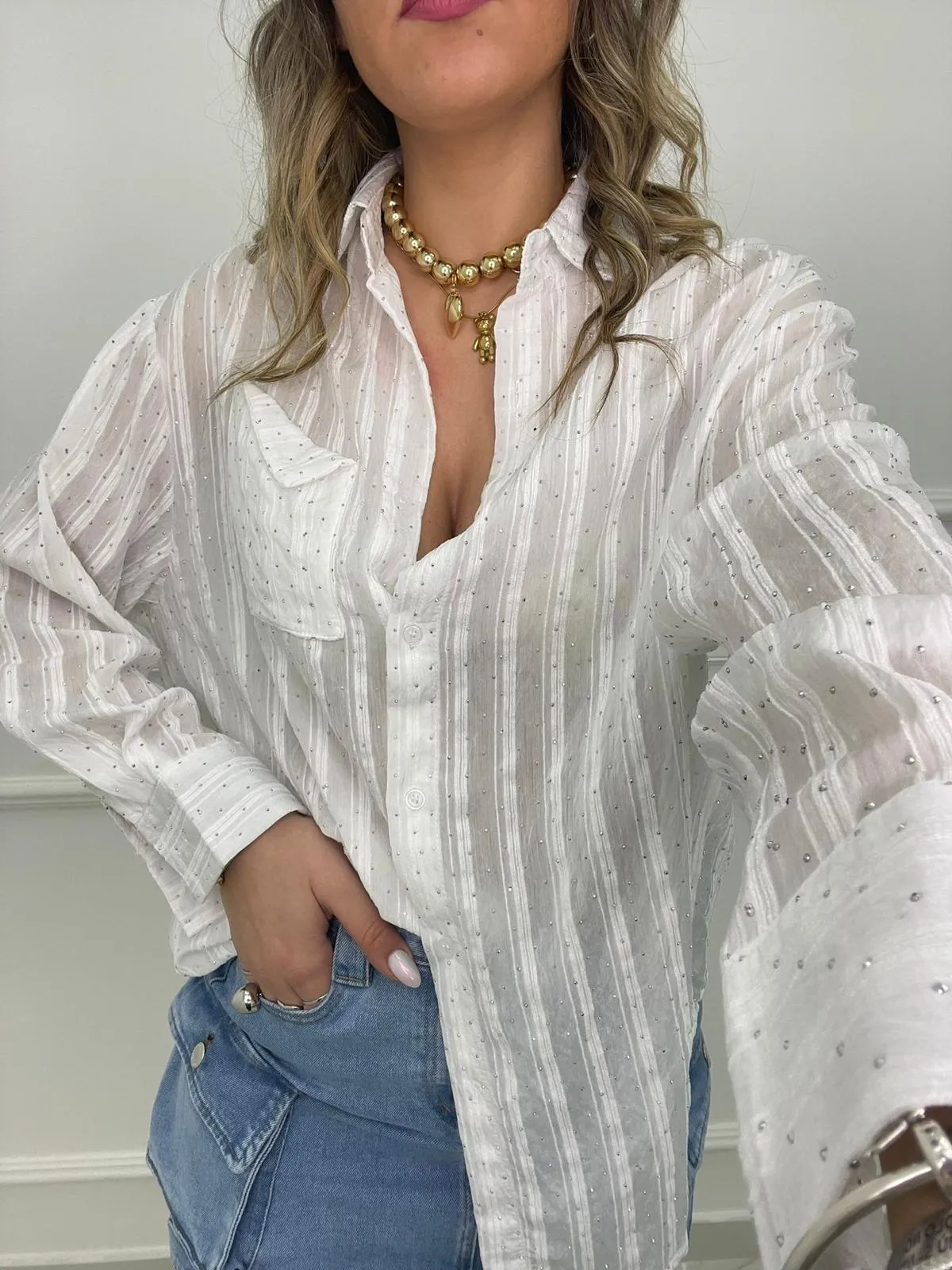 Camicia velata con swarovski