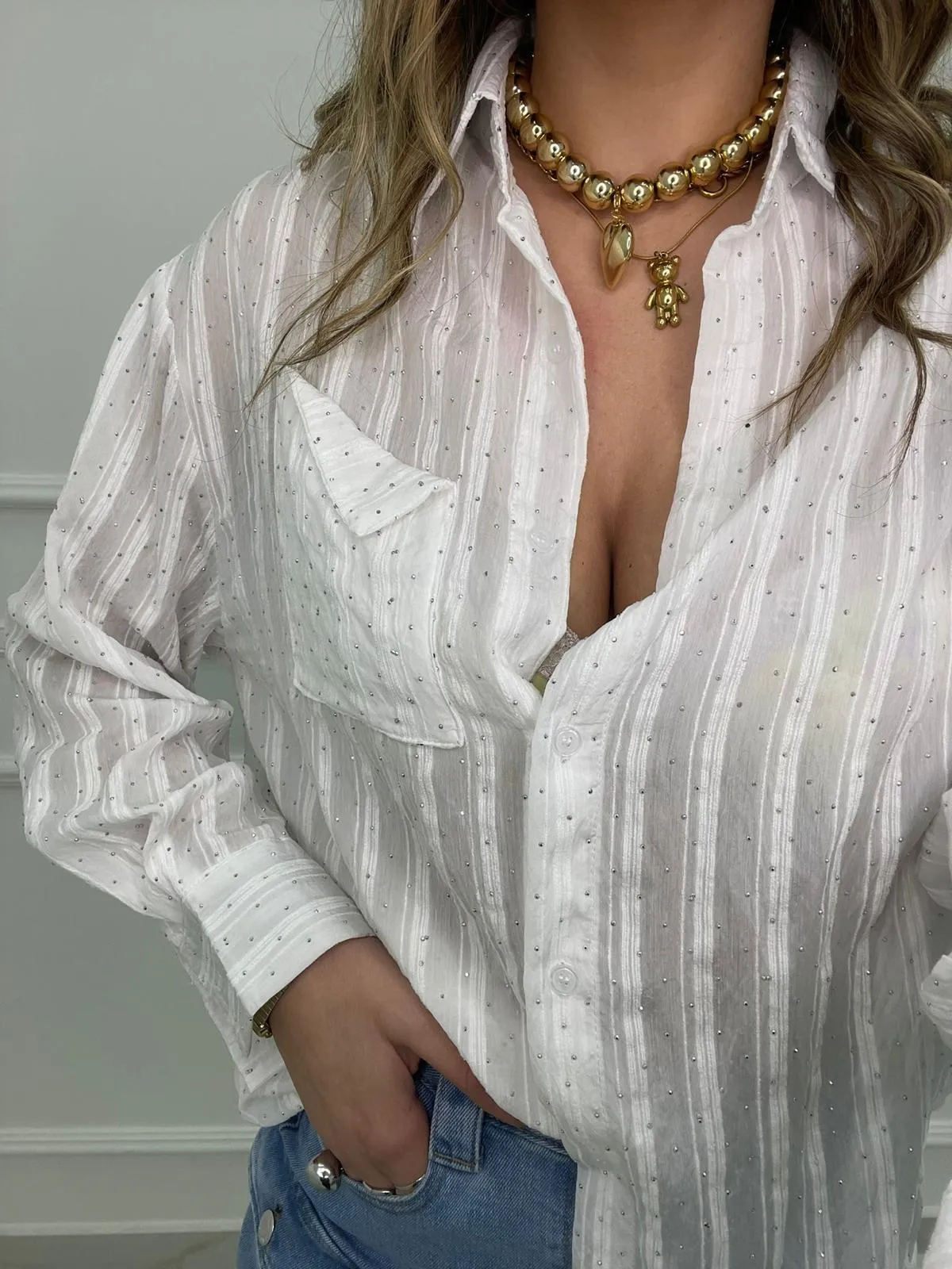 Camicia velata con swarovski