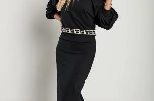 Completo elegante con top ampio e gonna attillata, nero