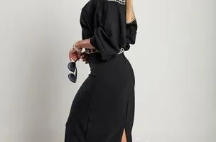 Completo elegante con top ampio e gonna attillata, nero