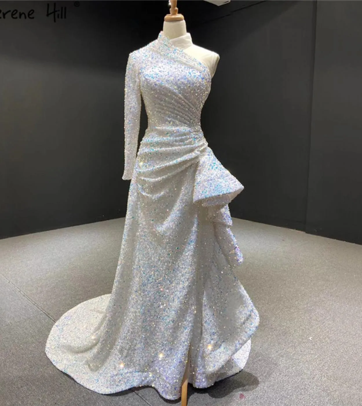 Dubai Luxury One Shoulder Abiti da sera rossi Abito da sera con paillettes Sparkle Mermaid Fromal Serene Hill Hm67056 Abito da s