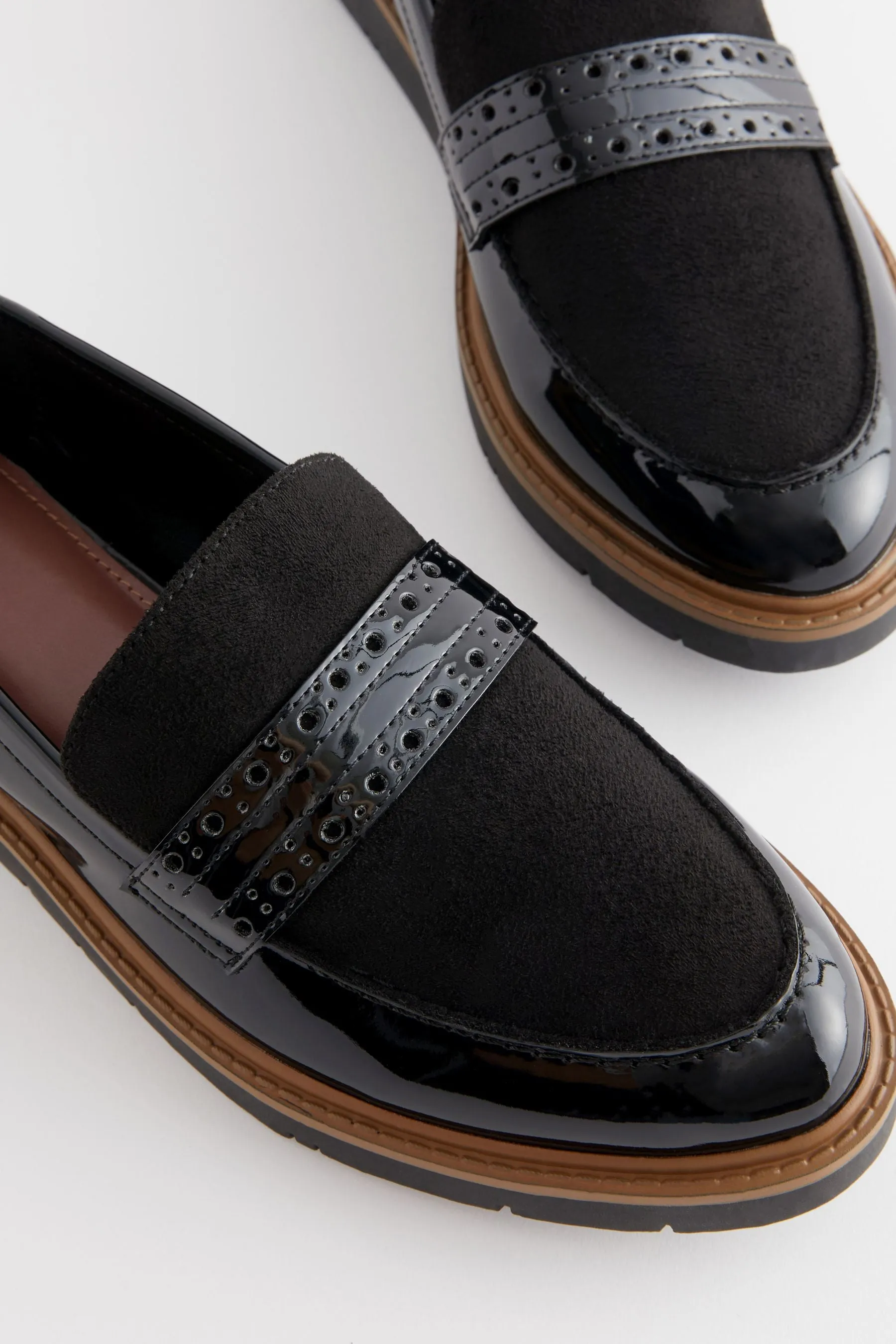 Forever Comfort® - Mocassini con dettaglio brogue e suola spessa