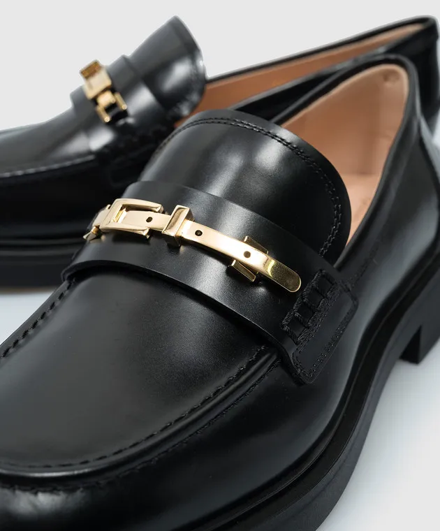 Gianvito Rossi Mocassino Martine in pelle nera con accessorio in metallo G2539420GOMDVD