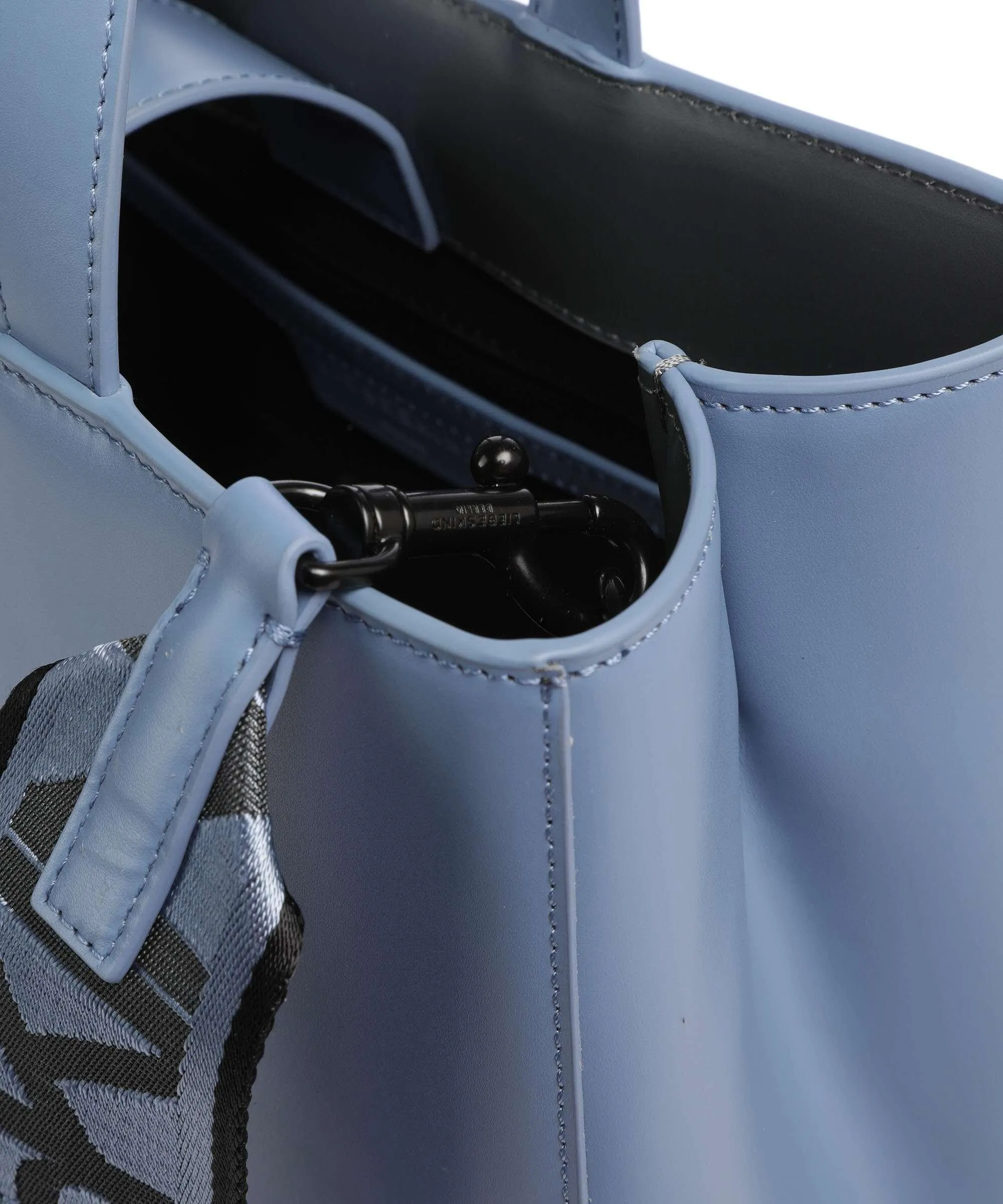  Liebeskind Paper Bag Carter M Borsa a mano pelle a grana fine blu  