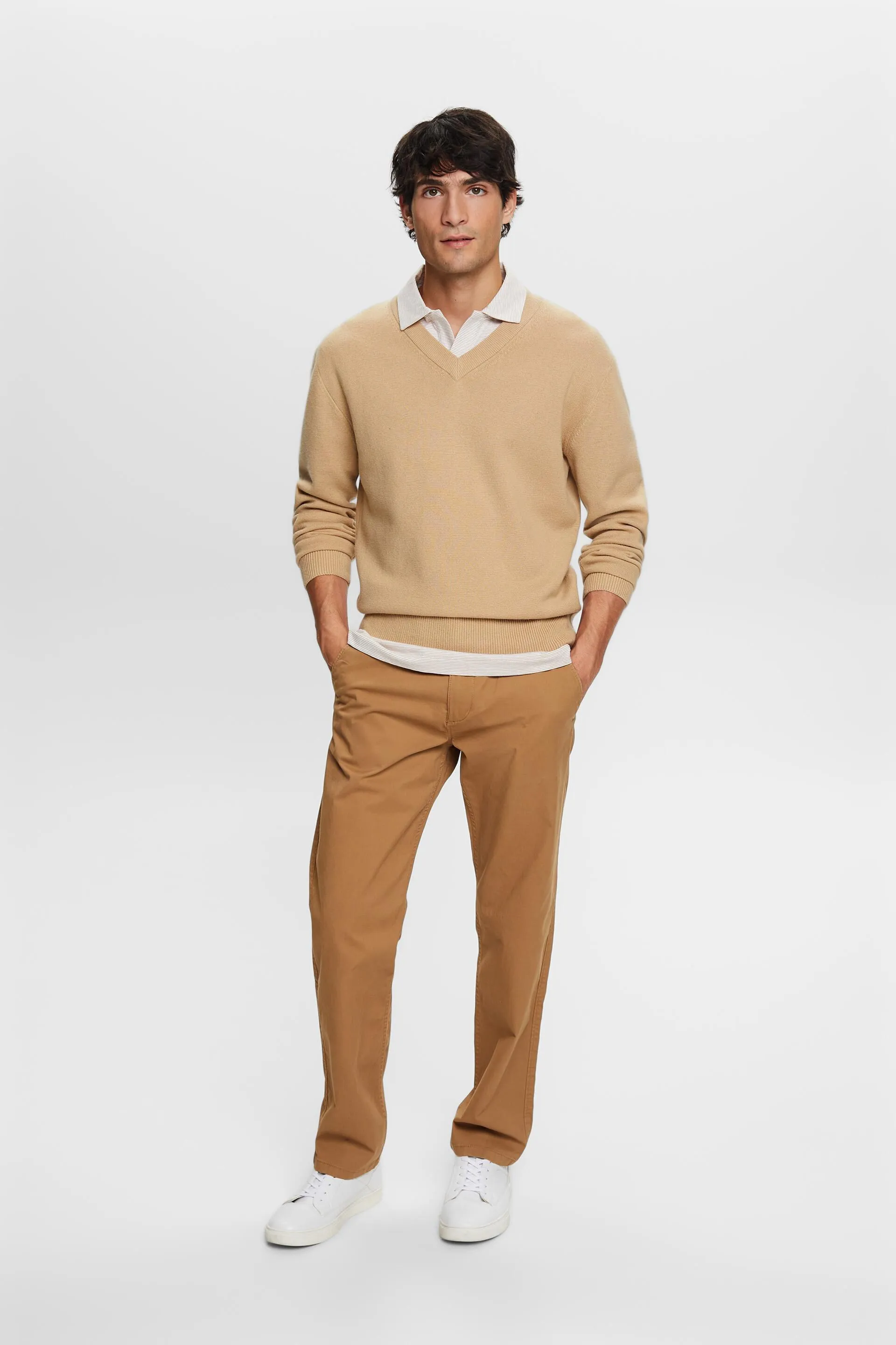 Maglia basic con scollo a V, misto lana