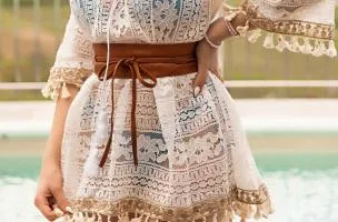 Mini abito estivo in pizzo Bangui, beige