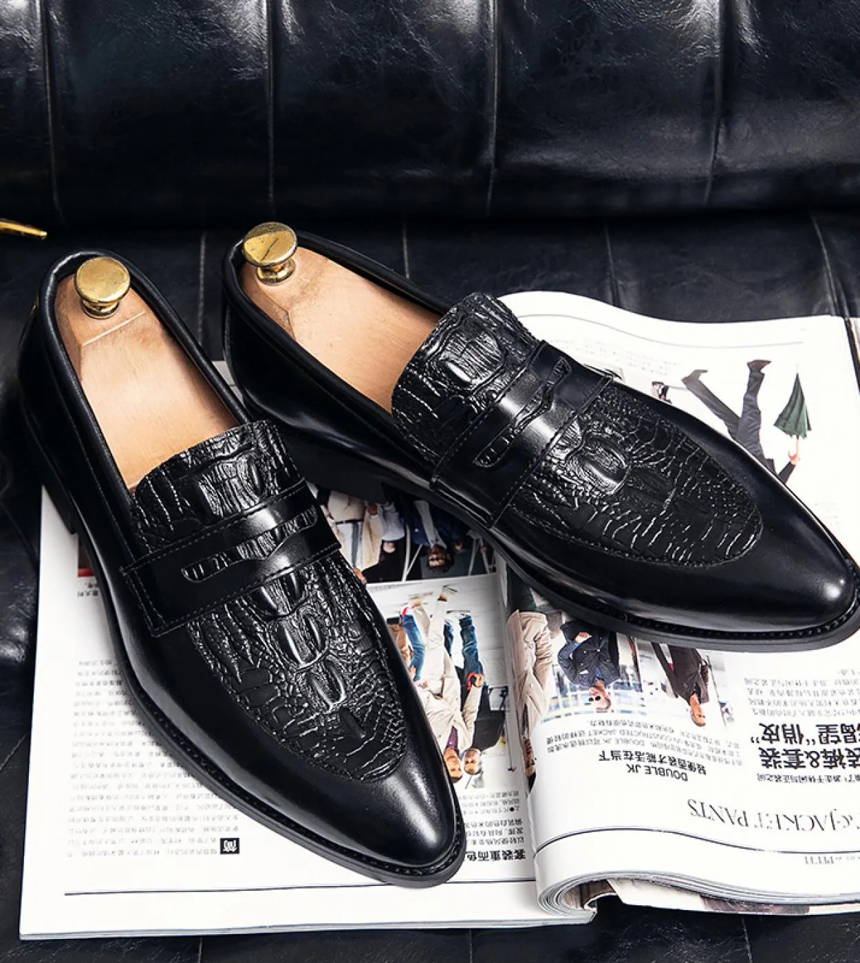 Mocassini da uomo in coccodrillo Scarpe da guida Moda Calzature da barca Mocassini in pelle di marca Scarpe da uomo Comode unità