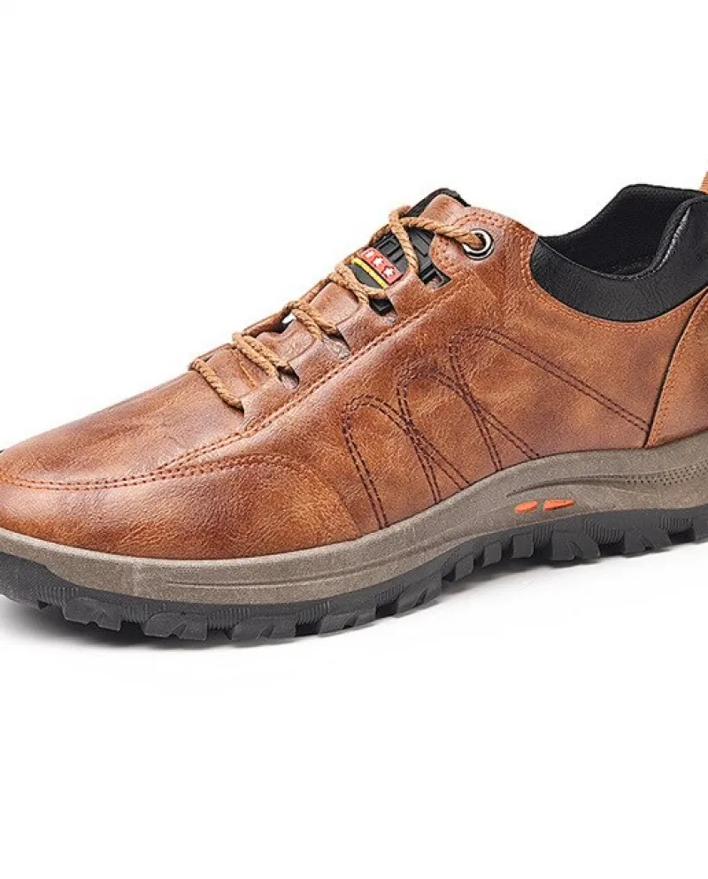 Mocassini da uomo traspiranti Slip On Mocassini da guida casual da lavoro in pelle da lavoro Scarpe da ginnastica Plus Size pied