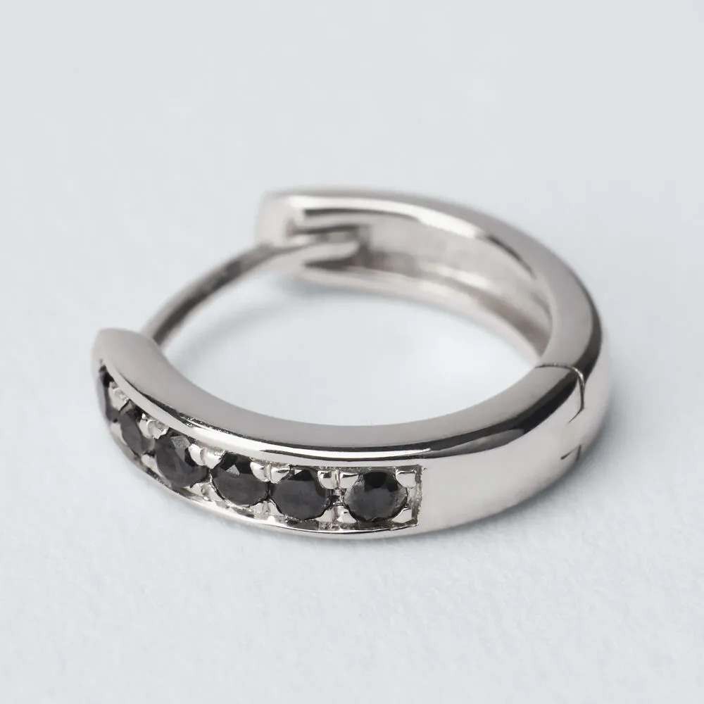 Mono Orecchino A Cerchio L'homme Diamant Oro Bianco 375/1000 Diametro 8 mm Diamante Nero 0,06 ct 1412986