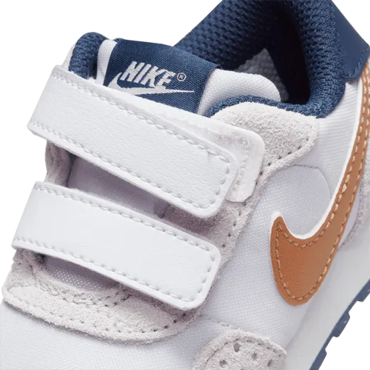 NIKE Md valiant