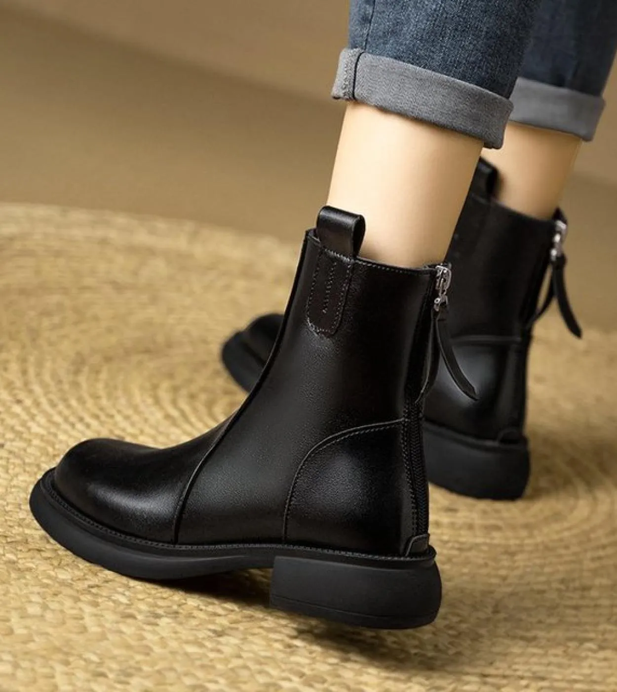 Nuove donne di lusso Chelsea Boots Fashion Slip On Stivaletti Piattaforma retrò Autunno Scarpe femminili Trend Stivali corti Bot