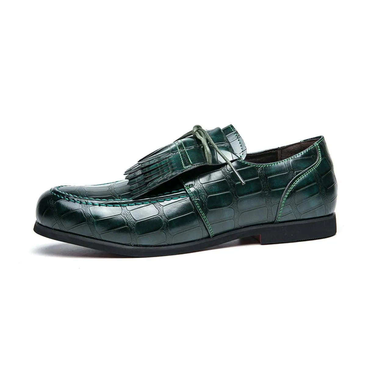 Nuovi mocassini da uomo verdi mocassini con suola rossa nappe punta tonda slip on marrone scarpe da uomo formali modello in piet