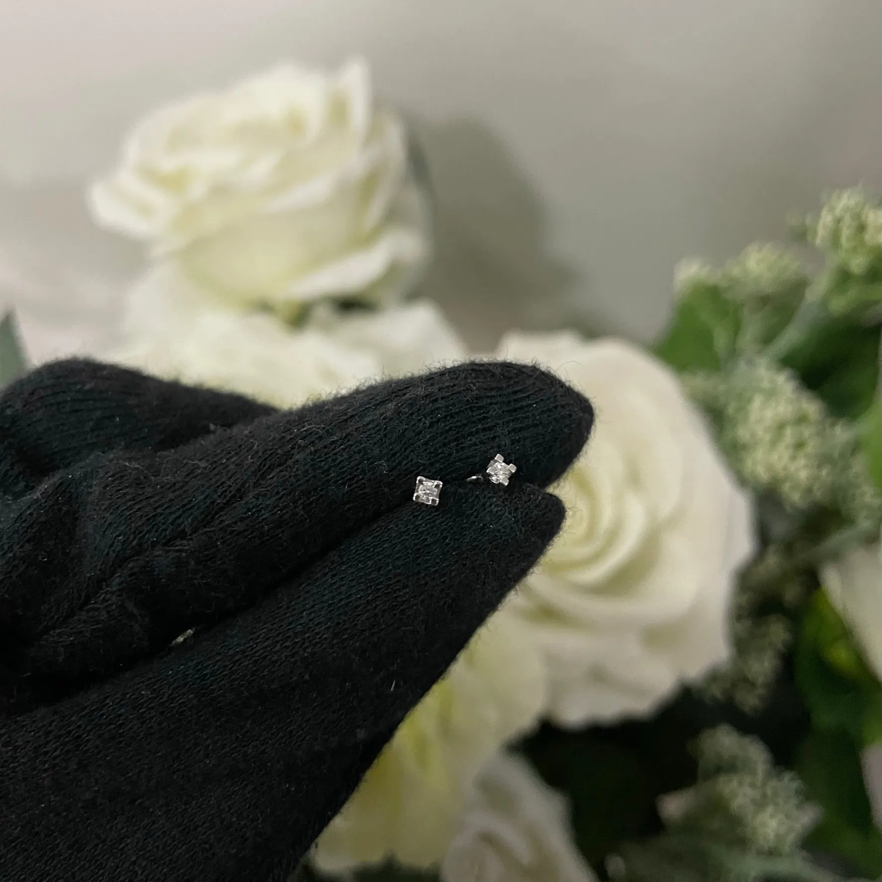 Orecchini punto luce small oro e diamanti