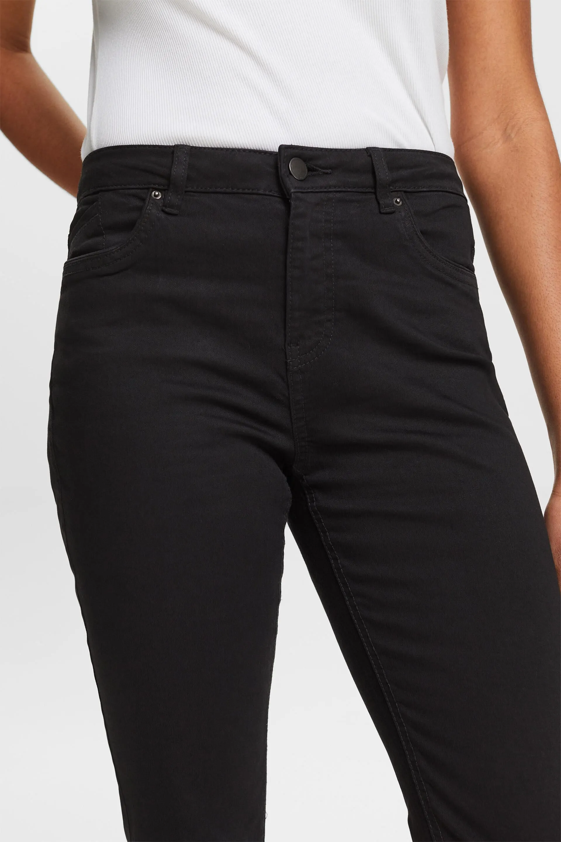 Pantaloni capri in cotone biologico