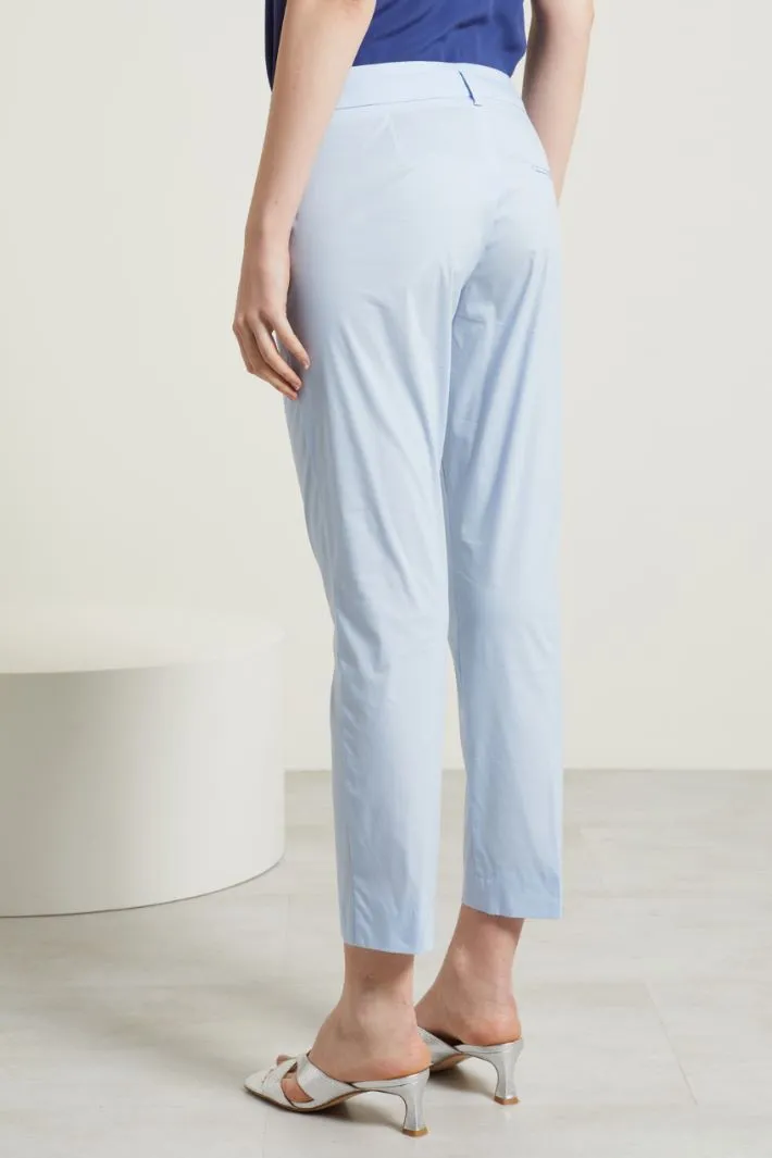 Pantaloni chino in cotone
