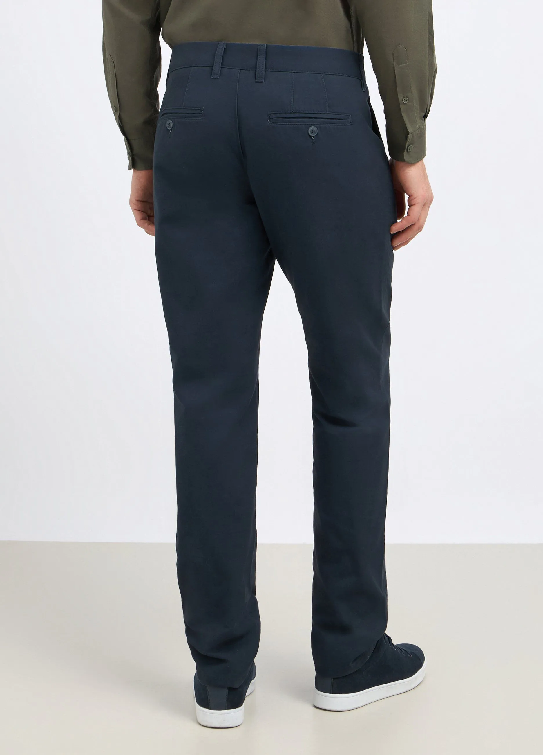 Pantaloni chino in puro cotone uomo