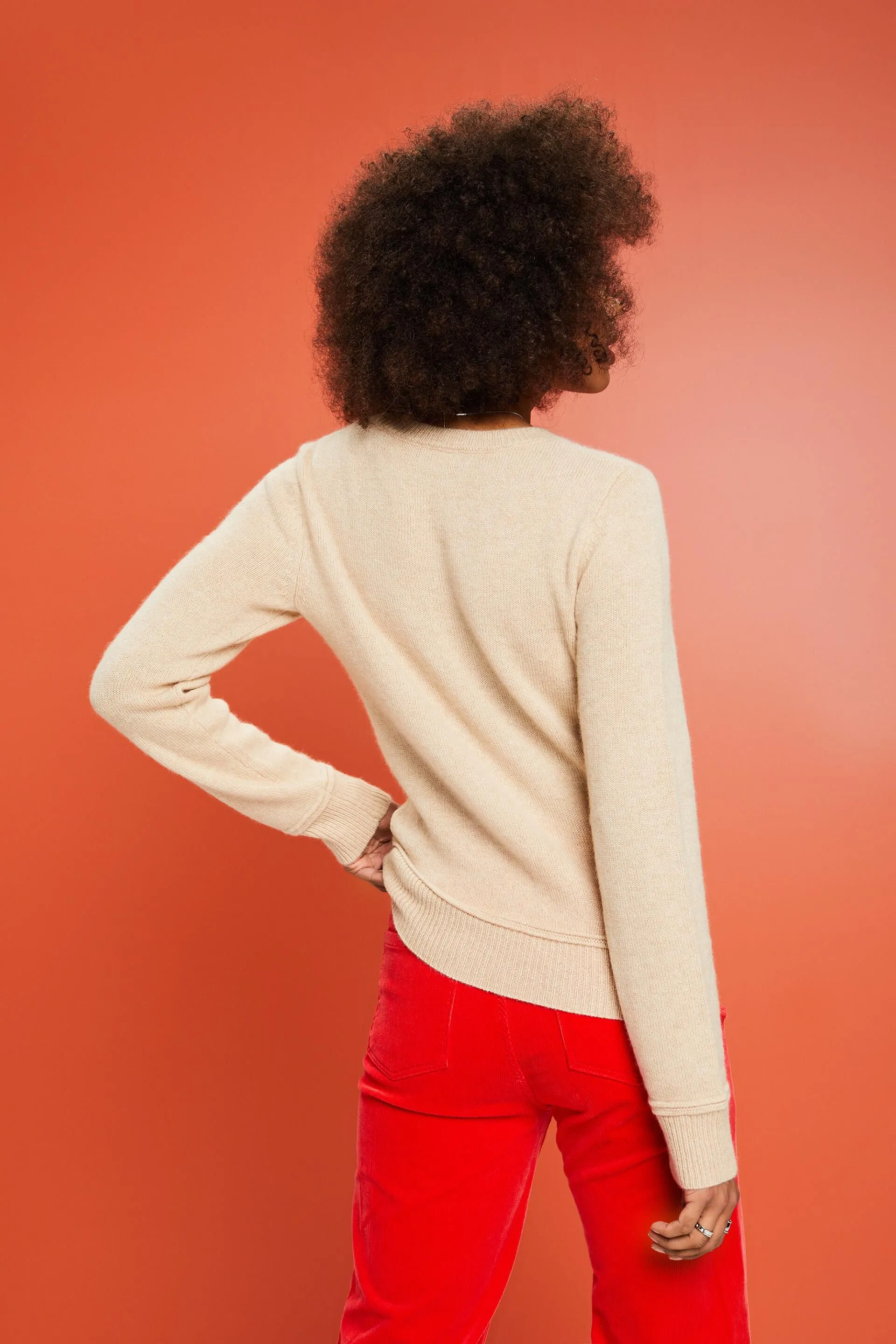 Pullover a girocollo in cashmere