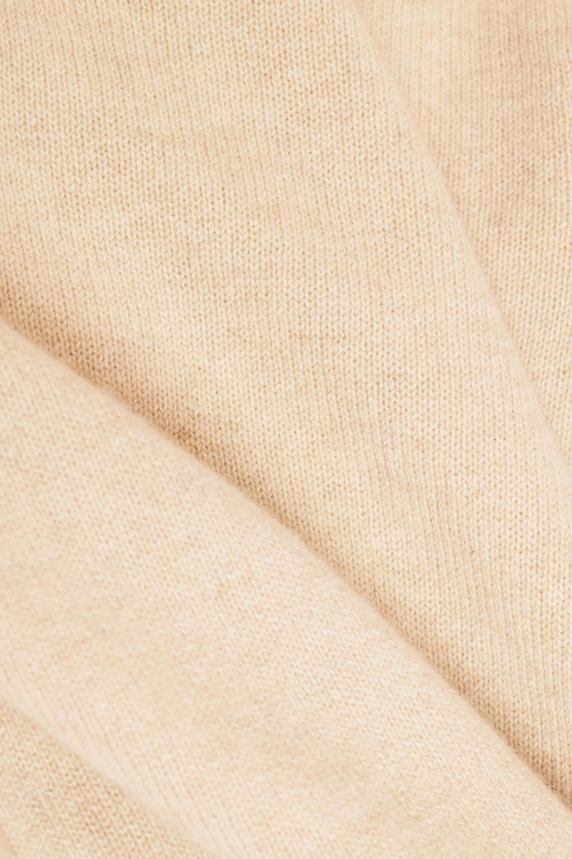Pullover a girocollo in cashmere