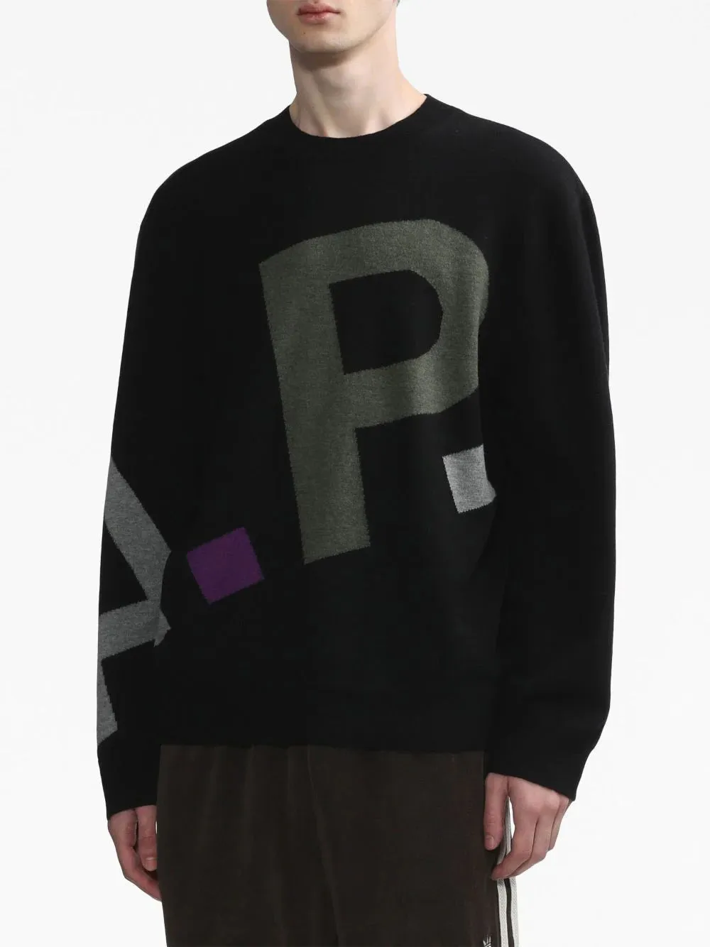 Pullover con logo