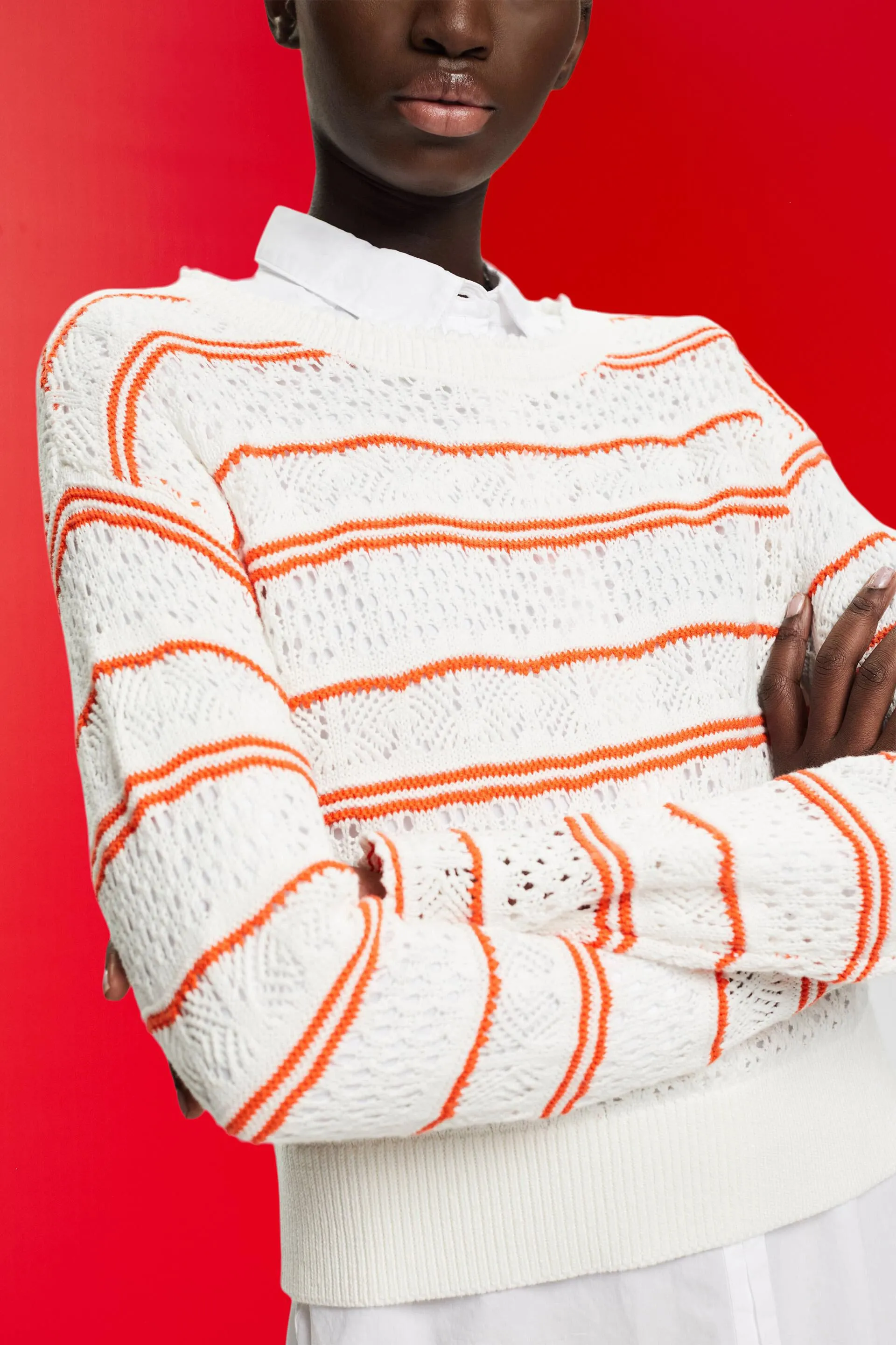 Pullover in cotone sostenibile strutturato
