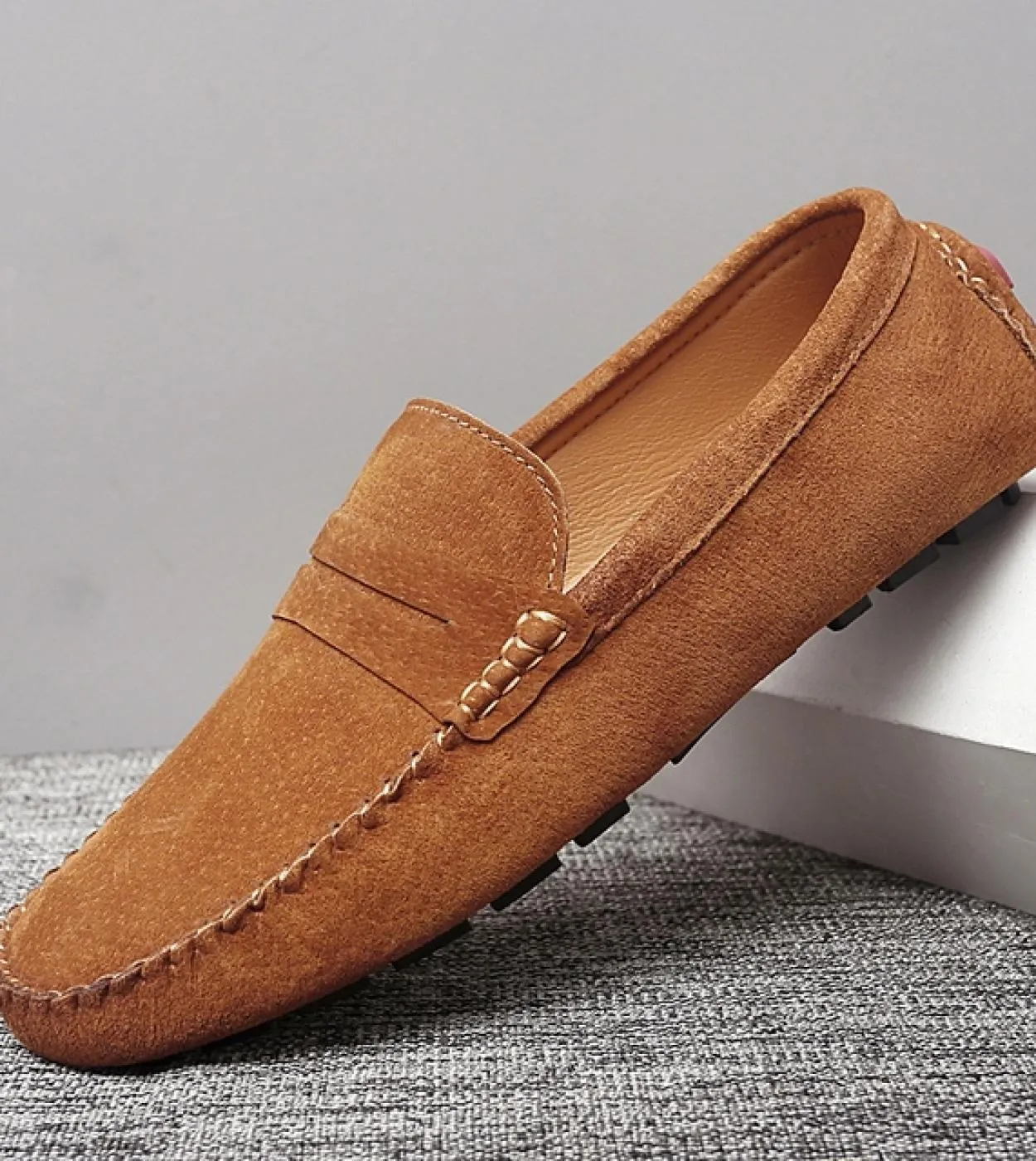 Scarpe casual da uomo Scarpe da uomo moda Mocassini morbidi in pelle scamosciata Mocassini per il tempo libero Slip On Scarpe da