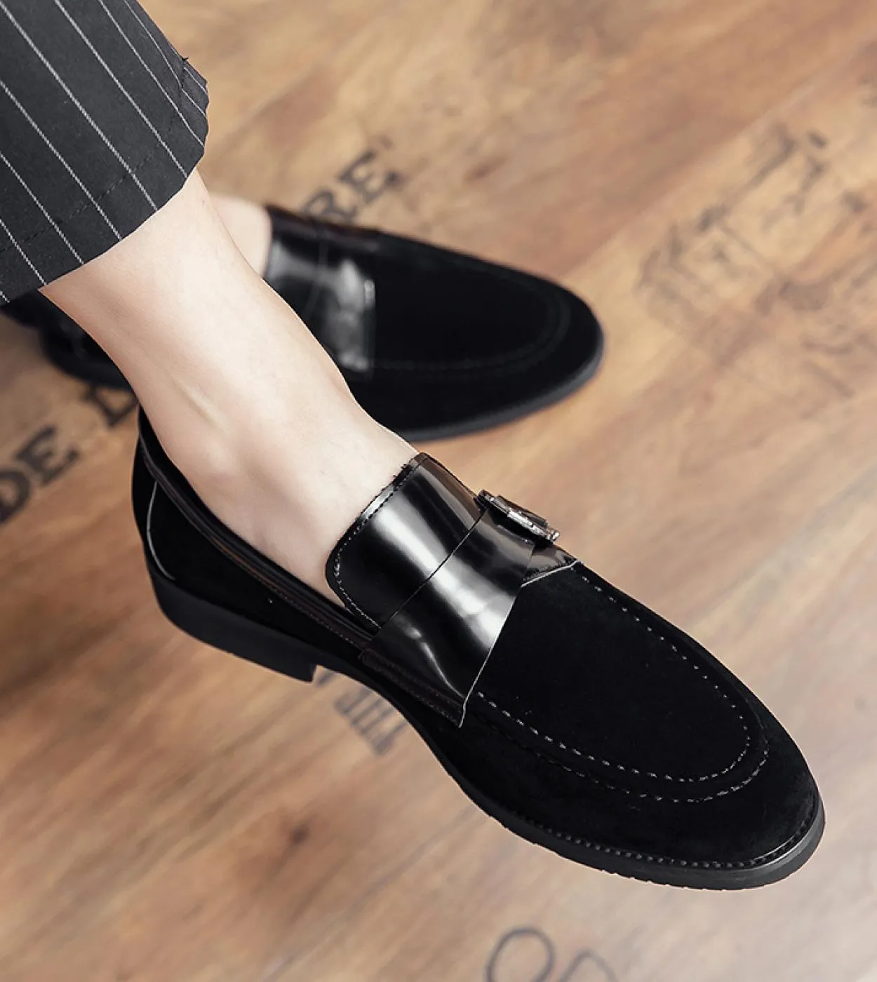 Scarpe da uomo Casual Mocassini originali Slip On Designer Fashion Brand Club a punta Abito da guida di lusso Mocassini da uomo