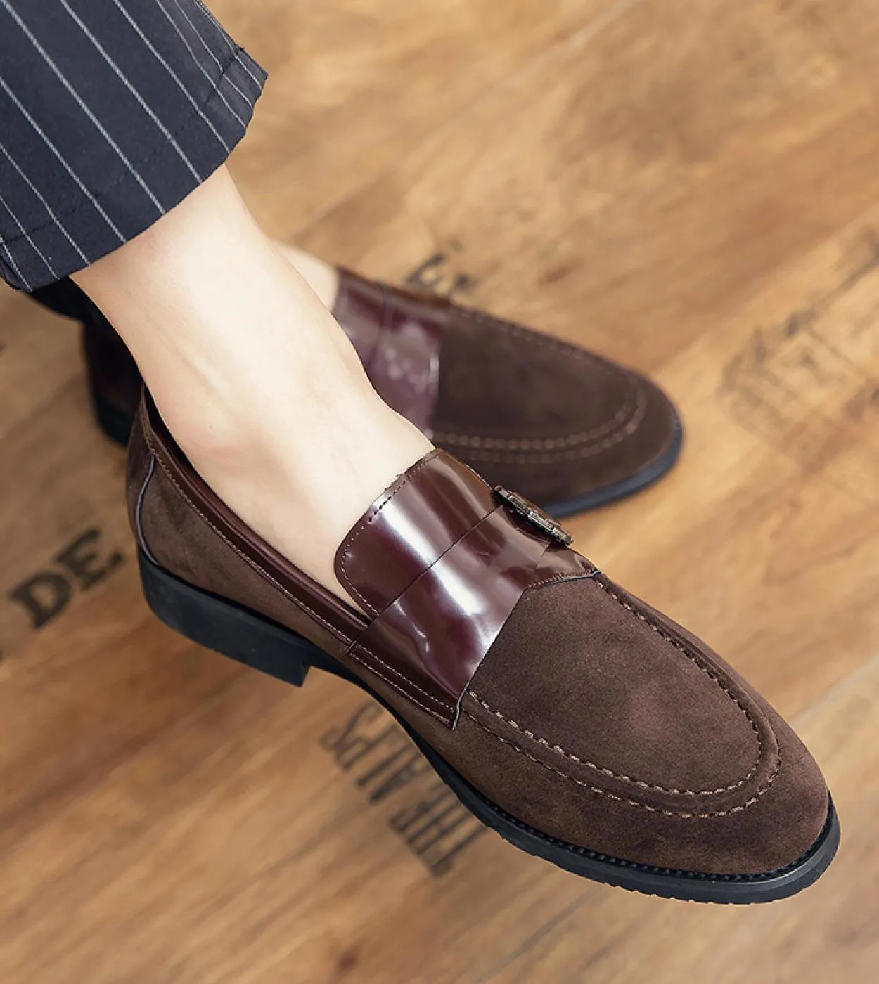 Scarpe da uomo Casual Mocassini originali Slip On Designer Fashion Brand Club a punta Abito da guida di lusso Mocassini da uomo