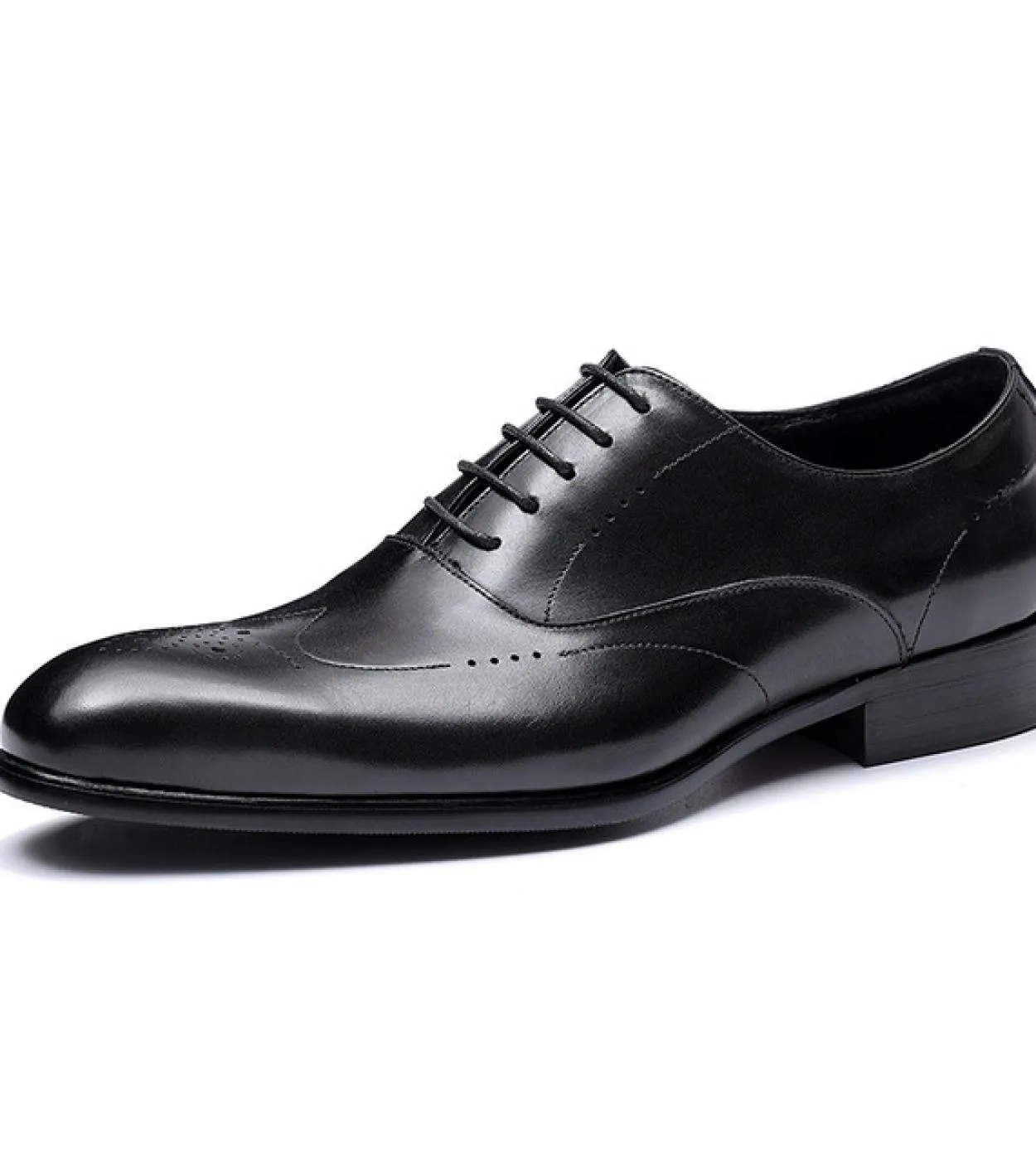 Scarpe eleganti da uomo brogue oxford di design classico a punta di ala di qualità Scarpe da sposa stringate nere in vera pelle