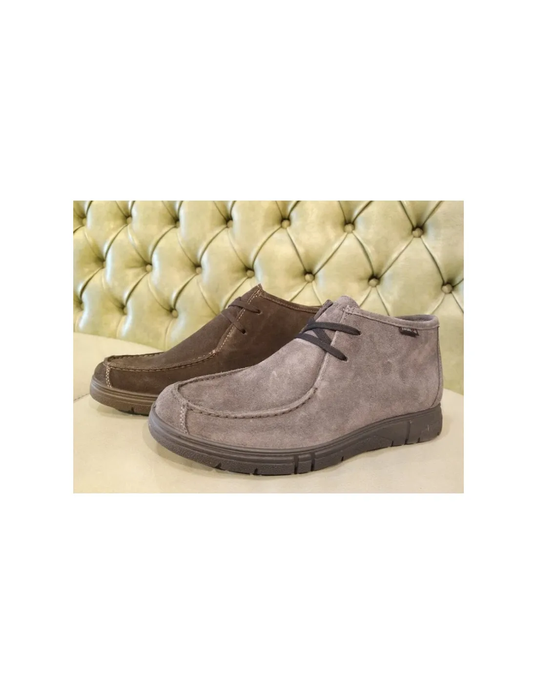 Scarpe stringate scamosciate da uomo