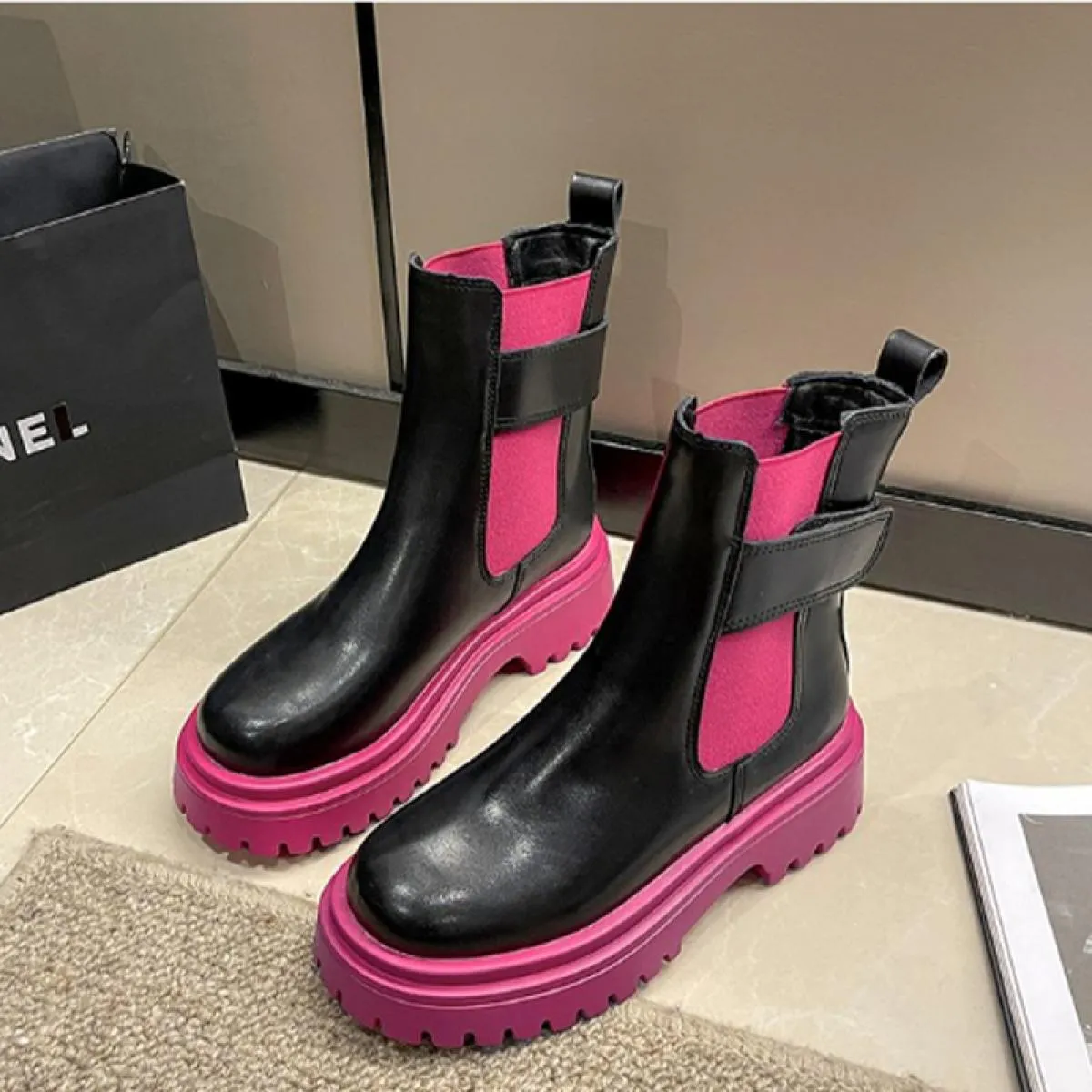 Stivaletti Chelsea invernali da donna moda scarpe con tacco medio 2023 nuova piattaforma scarpe Mujer casual gladiatore Goth mot