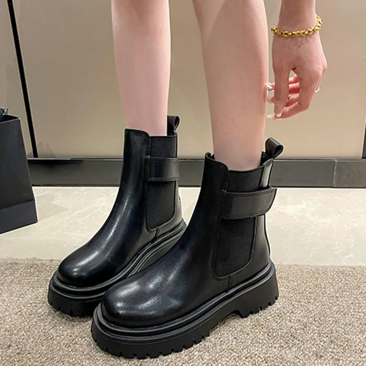 Stivaletti Chelsea invernali da donna moda scarpe con tacco medio 2023 nuova piattaforma scarpe Mujer casual gladiatore Goth mot