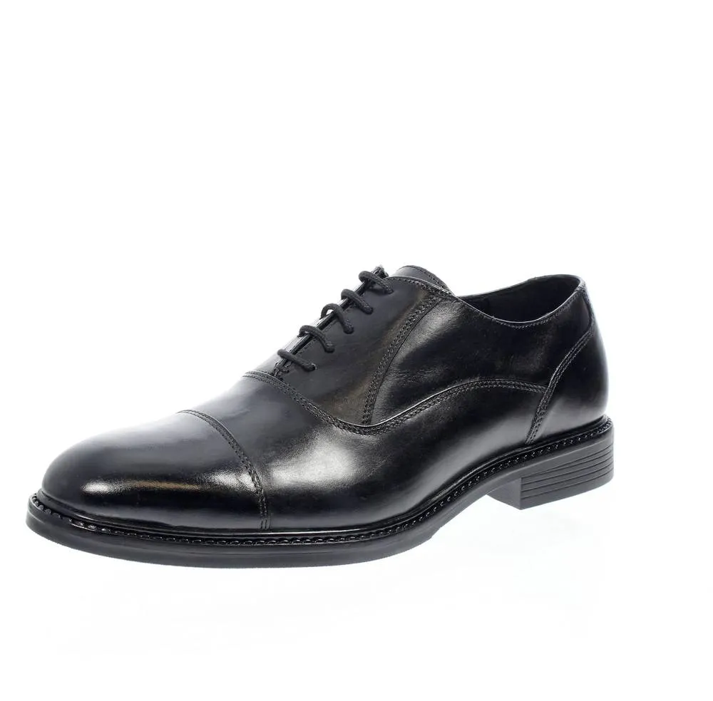 Stringate Oxford in Pelle