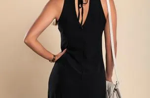 VESTITO MINI SPORTIVO CON VOLANT ALEXUS, NERO