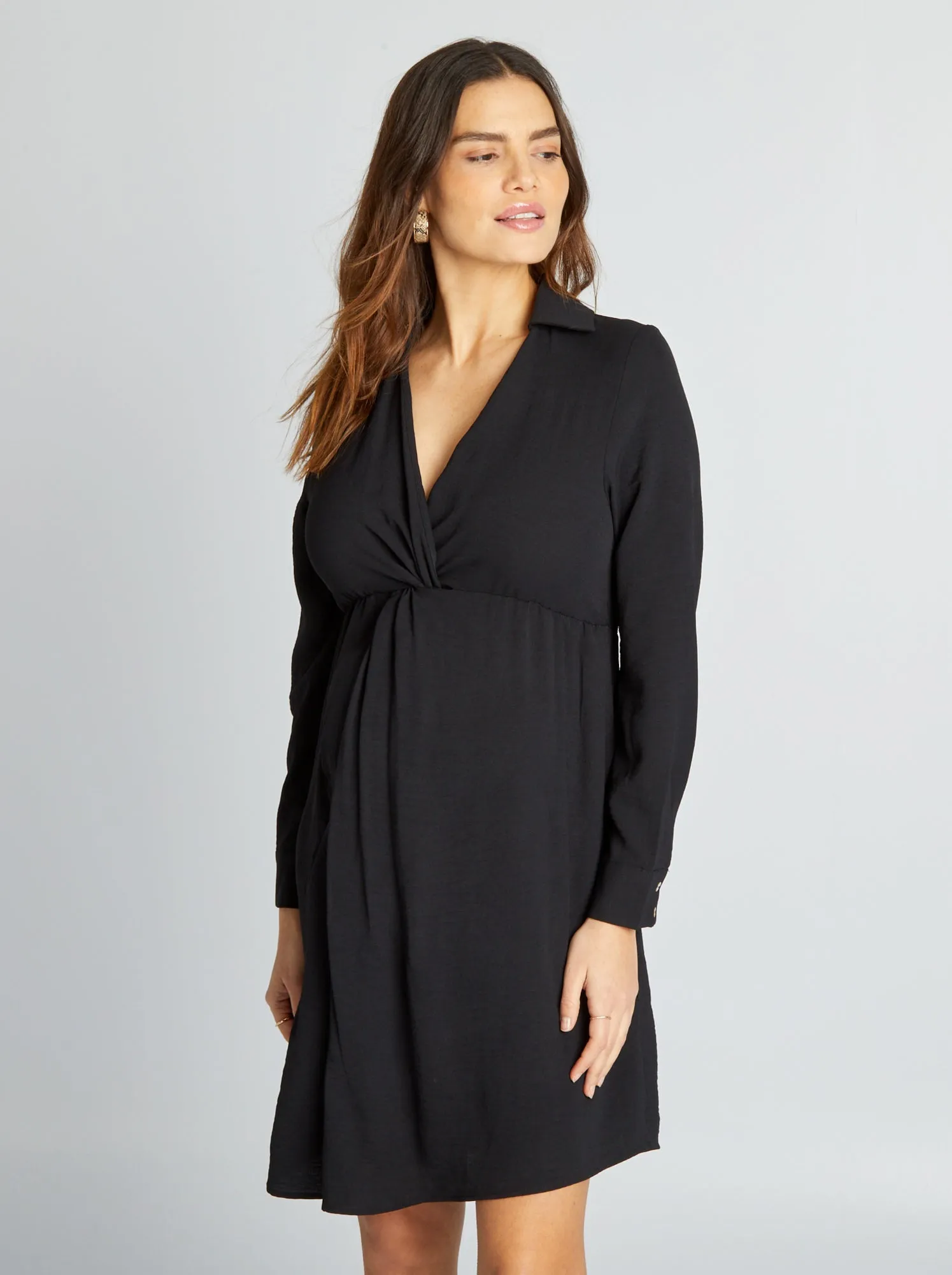 Vestito premaman sciancrato e satinato - nero